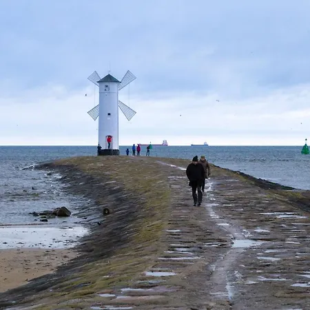 Apartament Przy Promenadzie I Blisko Plazy - Apartment An Der Promenade Und In Strandnaehe * Swinoujscie